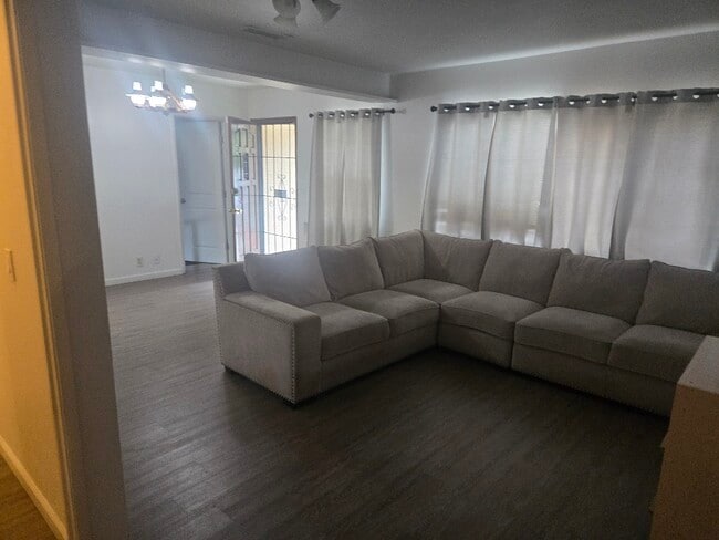 Building Photo - 7253 Capps Ave