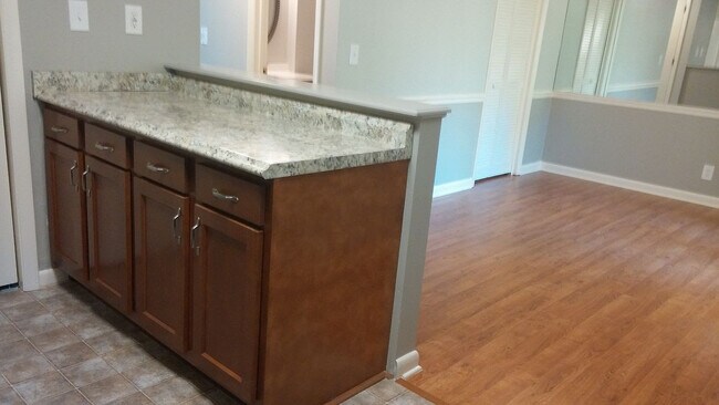 Photo - 5510 Country Dr Townhome