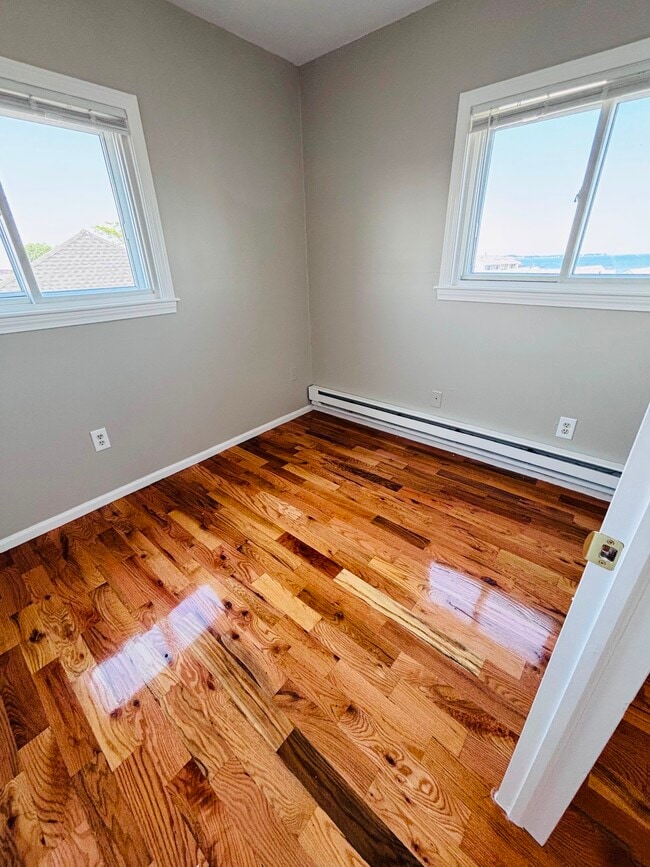 Photo - 35 Roughan Street Apartments Unit 5B