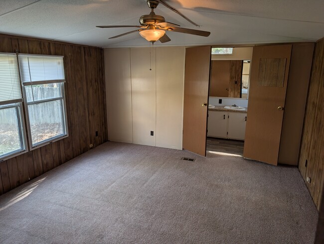 Photo - 233 Ransdell Ln