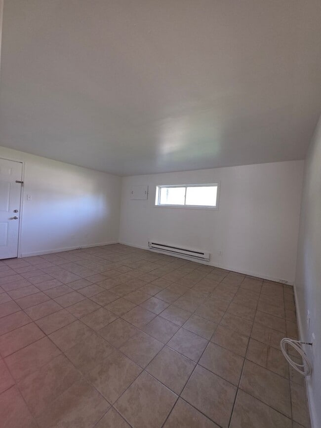 Photo - 511 W Water St Unidad CA511A
