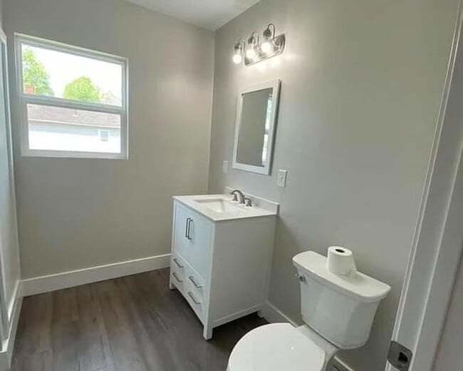 Photo - Renovated open floor plan!