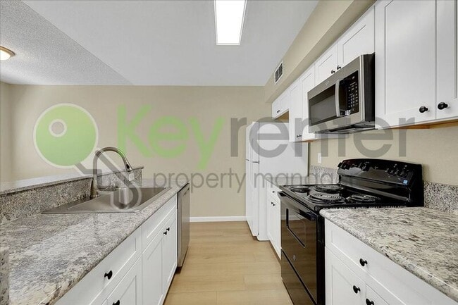 Photo - 600 Del Verde Cir