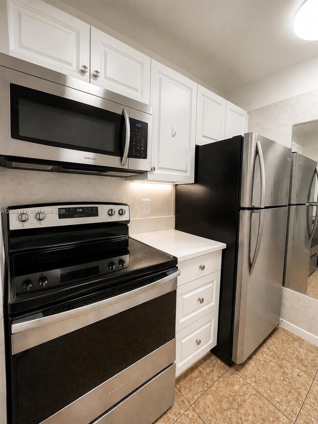 Building Photo - 1500 N Congress Ave Unit C17