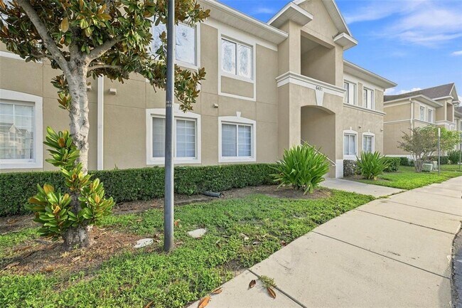 Building Photo - 6421 Cypressdale Dr Unit 101