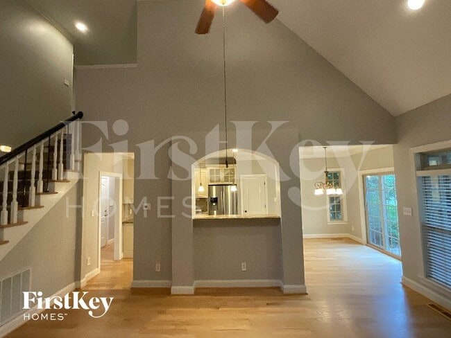 Photo - 1088 Feldspar Ln