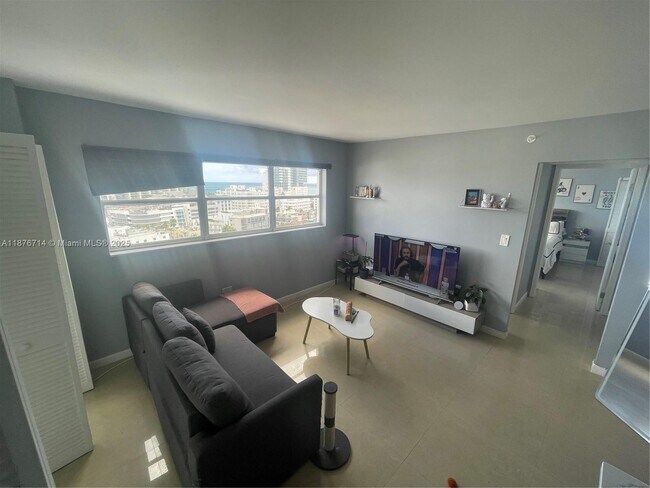 Photo - 1881 Washington Ave Unit 15C