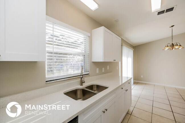 Photo - 4103 13th St W