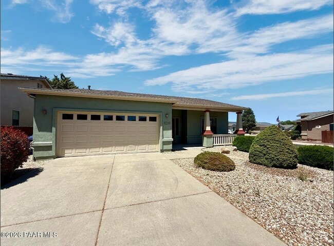 Building Photo - 1210 Gardenia Ln