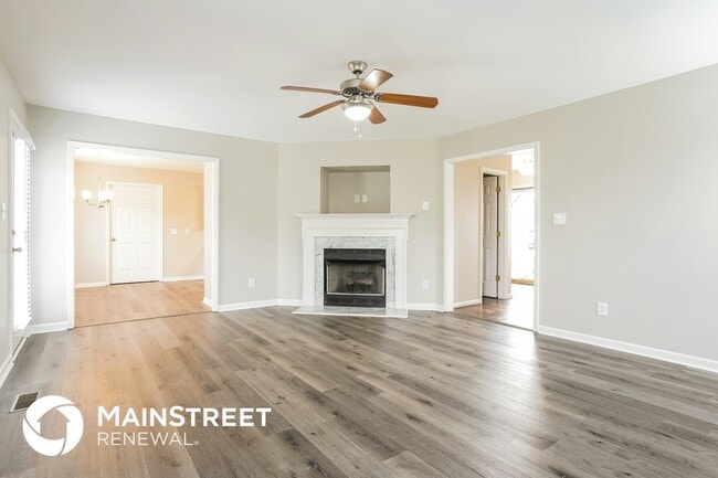 Photo - 114 Clarence Ln