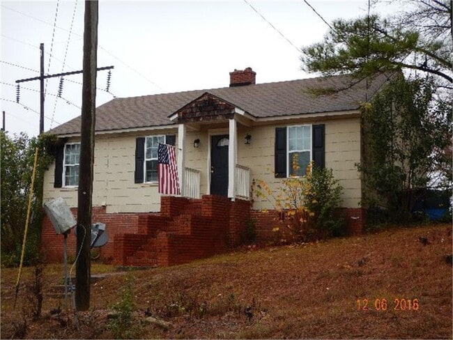 Building Photo - 781 Matheson Rd