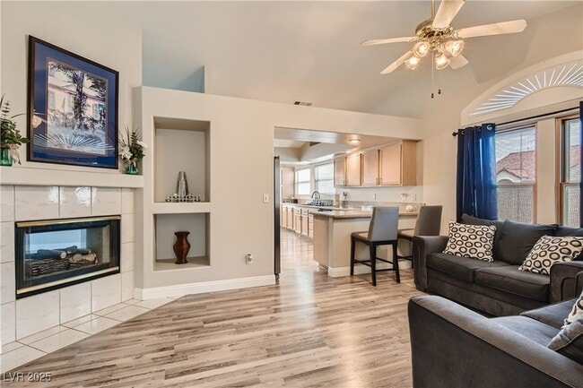 Photo - 2114 Akamine Ave