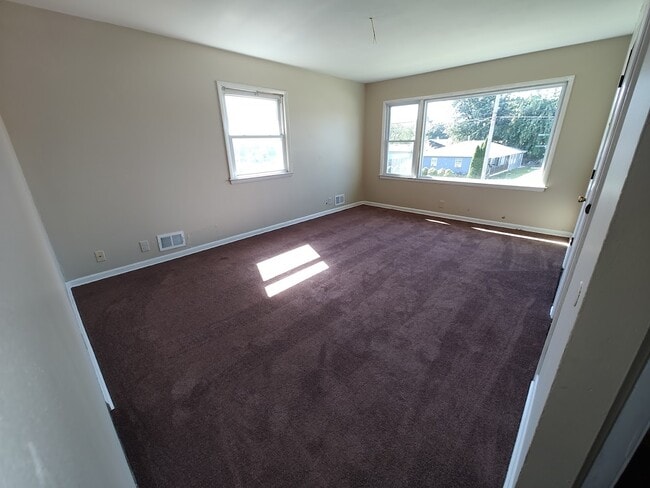 Photo - 4805 38th Ave Unit UPPER