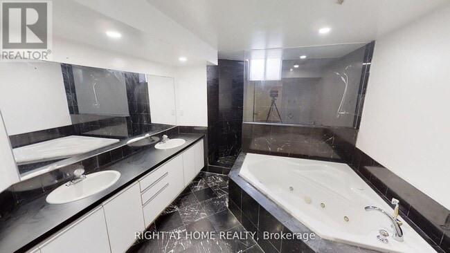 Photo - 31 Northgate Crescent