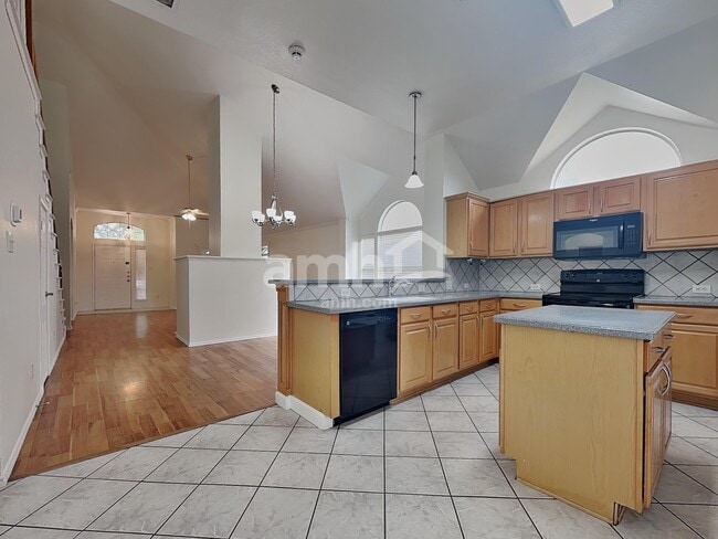 Photo - 5712 Rio Grande Dr