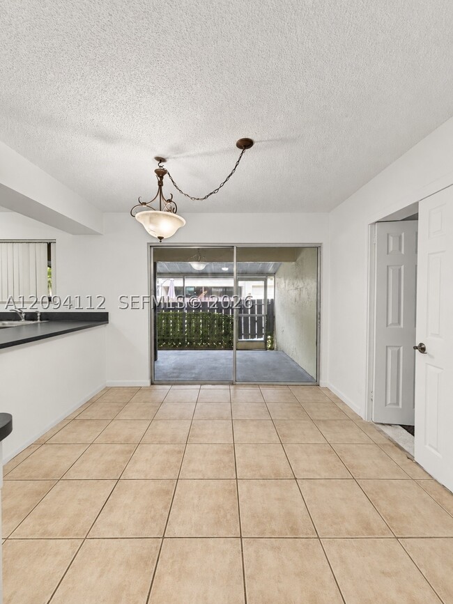 5348 Bosque Ln