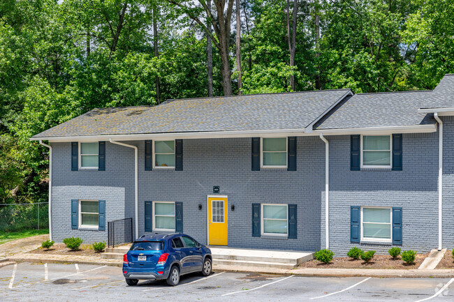 Building Photo - Gardens at Park West Rental