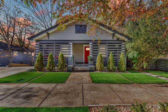 Photo - 1711 Seigle Ave Unit ID1268060P