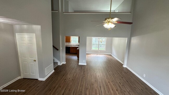 Photo - 7421 Spring Run Dr