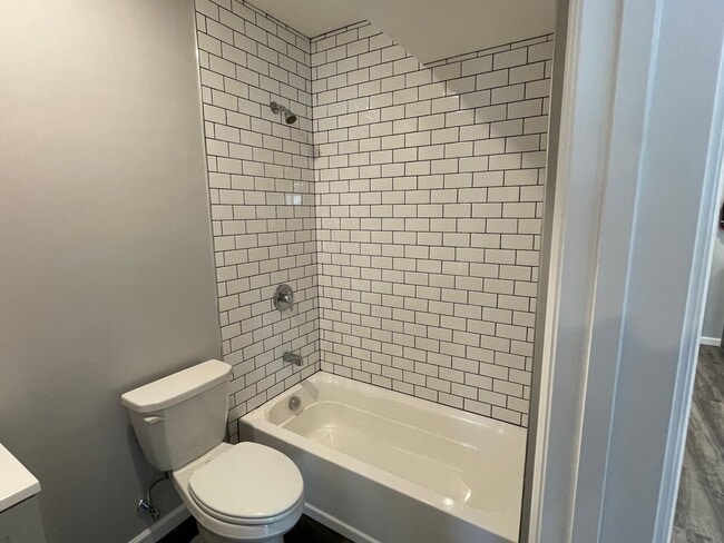 Photo - 342 Townsend St Unidad Apt 2