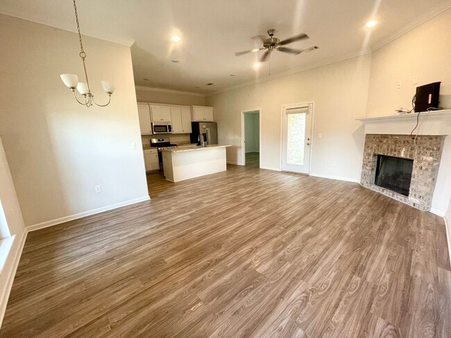 Photo - 4/2 for Rent in Brandon 042!!