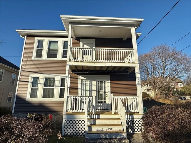 Photo - 998 Cass Ave