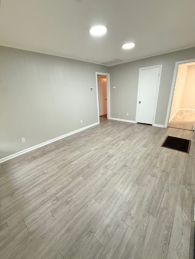 Photo - Charming 3-Bedroom Home with Bonus Room in...