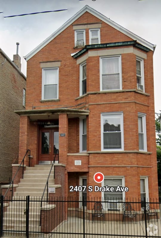 Building Photo - 2407 S Drake Ave Rental