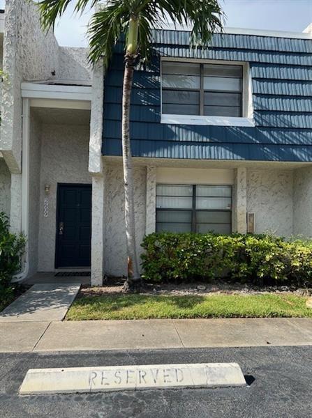 Photo - 2609 N 40th Ave