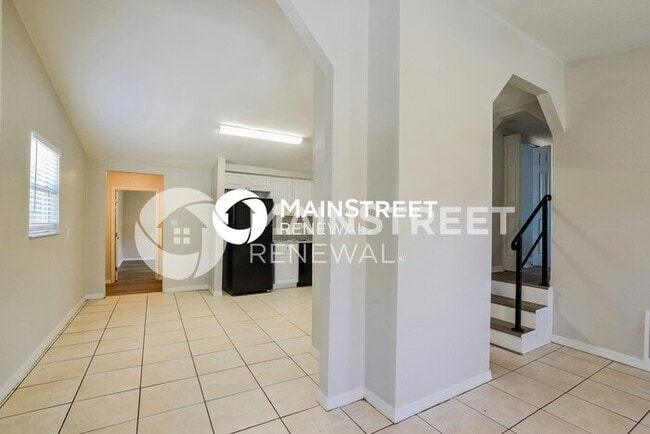 Photo - 4 Bedroom Pet-Friendly Home in SANFORD, FL with Main Street Renewal