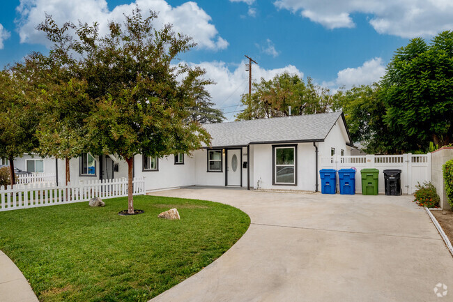 Building Photo - 17371 Willard St Rental