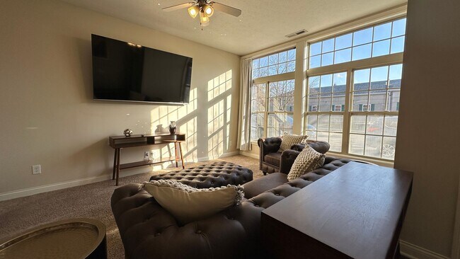 Photo - Amazing Location - Downtown Modern Living:...