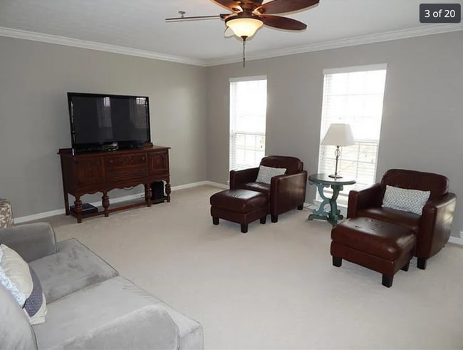 Photo - 1115 Linden Vue Dr