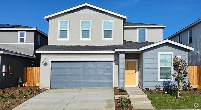 Building Photo - Spacious 5 Bedroom Home