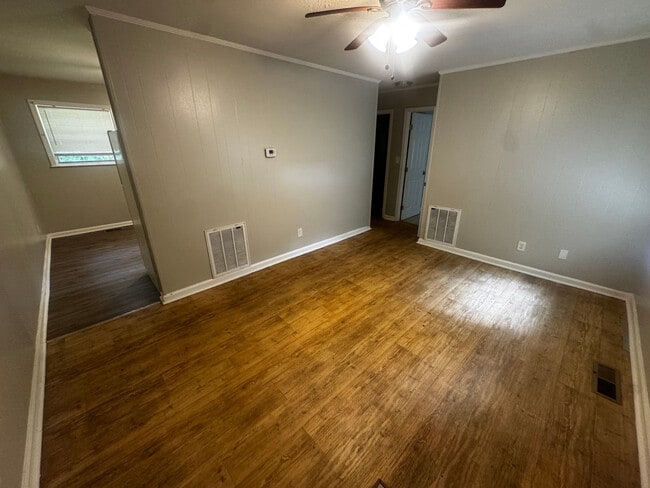 Photo - Room in Duplex on Monticello St