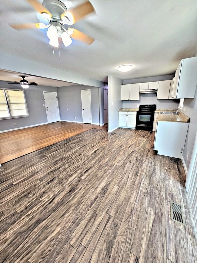 Photo - HOUSE FOR RENT - DECATUR