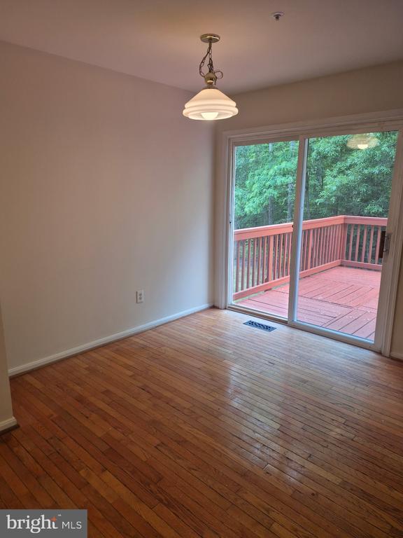 Photo - 2102 Racquet Pl