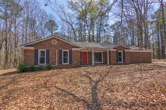 1026 Denney Rd