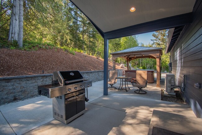 Photo - 161 N Harvey Terrace Dr