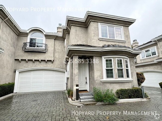 Building Photo - Beautiful Campbell Home on a Quiet Street