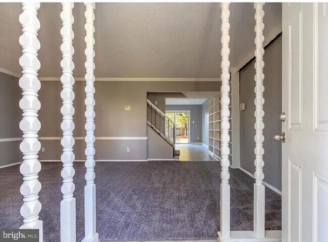 Photo - 21 Milstone Ct