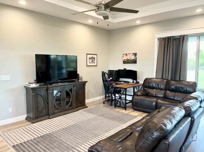 Photo - 1400 W Kuiaha Rd