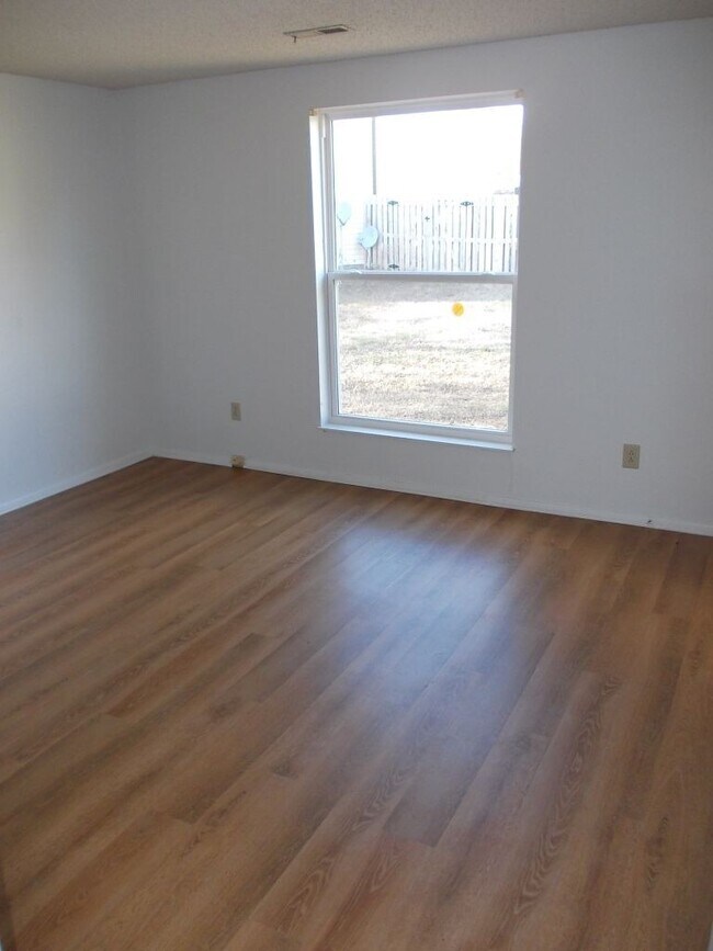 Updated Spacious Ranch Near Ballantyne Rental House Rental in