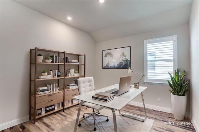 Photo - 961 Speargrass Ln