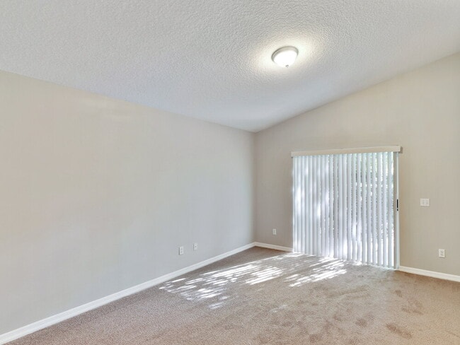 Photo - 343 S Lancelot Ave