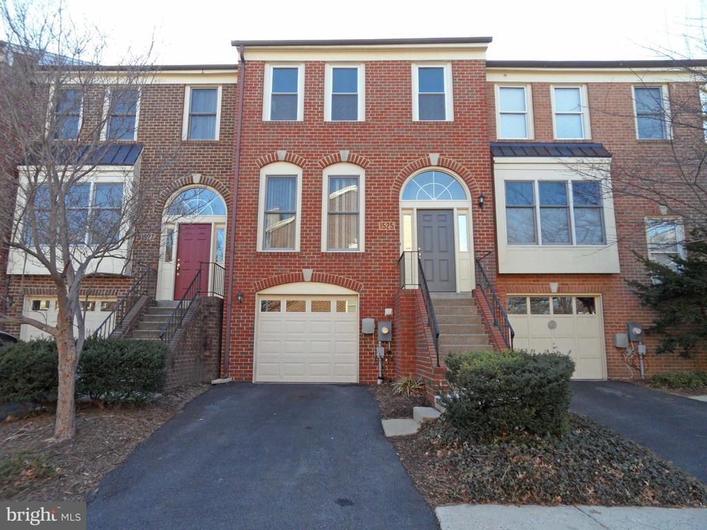 Photo - 1525 Templeton Pl