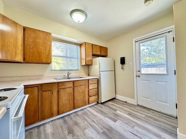 Photo - Charming 2-bedroom, 1-bathroom house