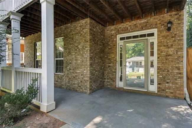 187 Hemphill School Rd NW