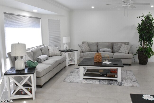 Photo - 4135 Coronado Pkwy