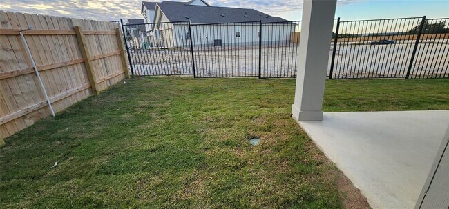 Photo - 2341 Moon Tower Trl